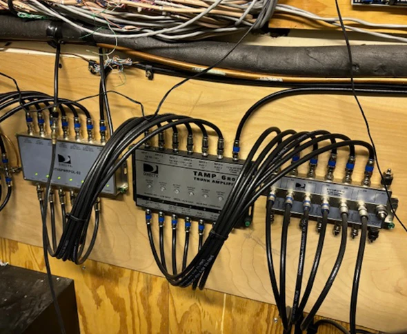 Our low-voltage wiring solutions optimize network performance and reduce clutter.